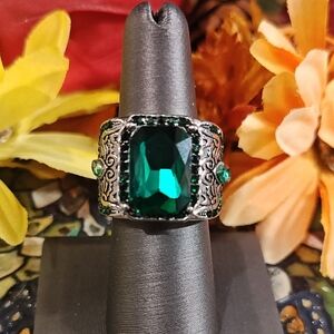 Emerald Fashion Ring - Size 7 1/4